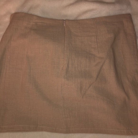 Linen Skirt - Picture 3 of 3